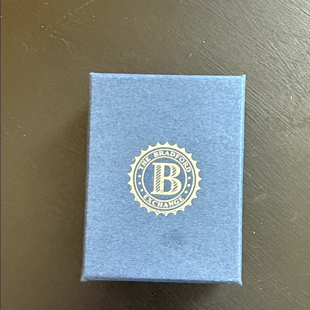 The Bradford Exchange messenger from heaven pendant - Picture 3 of 8